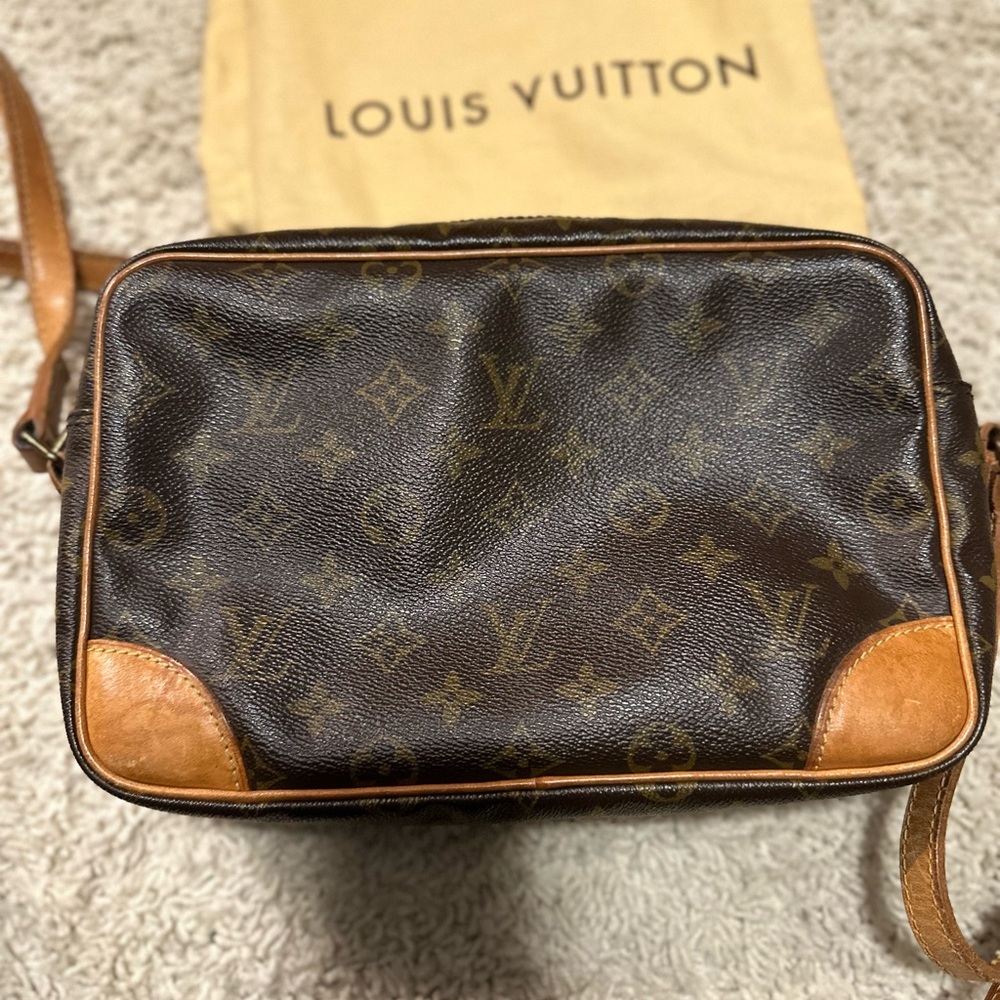 🙌🏼🙌🏼🙌🏼AUTHENTIC LOUIS VUITTON CROSSBODY🙌🏼🙌🏼🙌🏼 - Picture 12 of 12